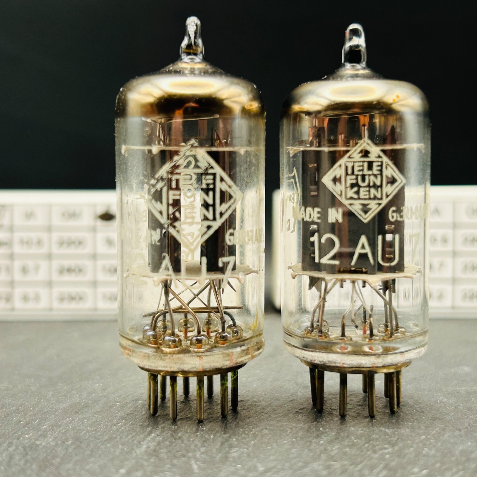 Telefunken 12AU7 ECC82 Matched Pair Ribbed Plate Diamond Bottom Tested
