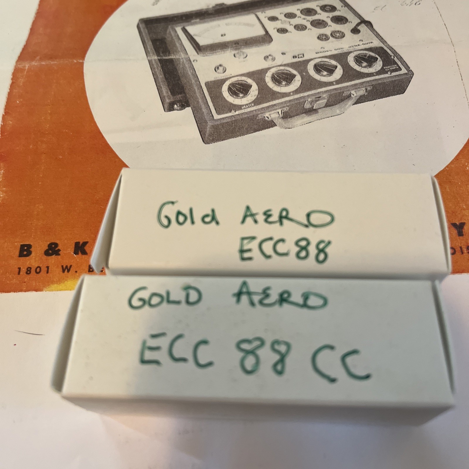 ECC88 6DJ8 Gold Aero. Pair