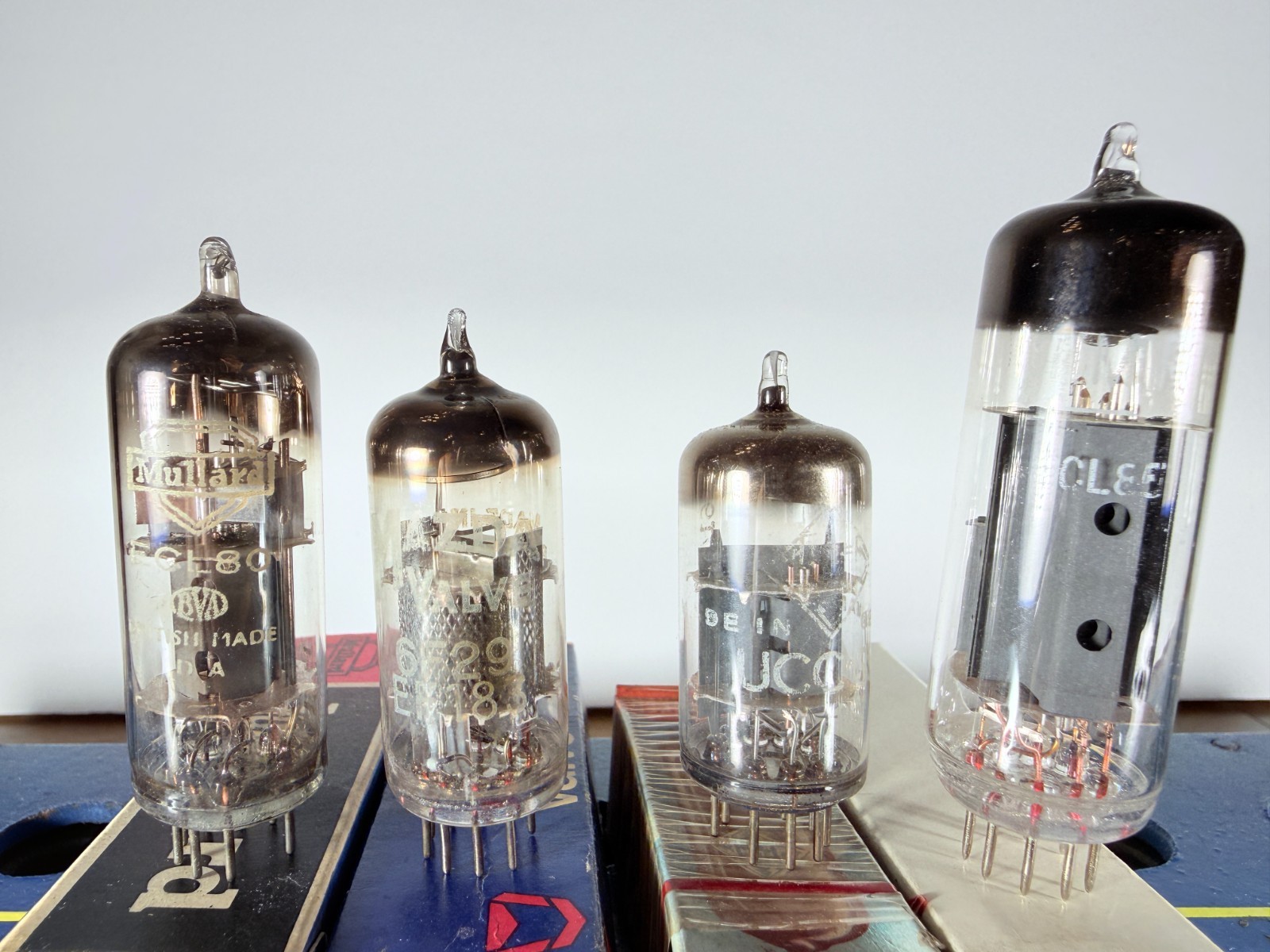 Lot of 4 Mix Tube Mullard Telefunken ECL80 EF83 UCC85 ECL85 Tested Good Tube