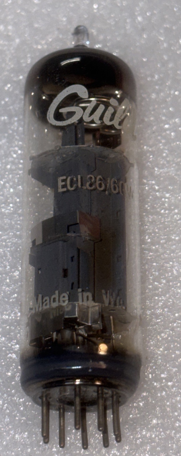 TELEFUNKEN 6GW8/ECL86 VACUUM TUBE TESTED STRONG