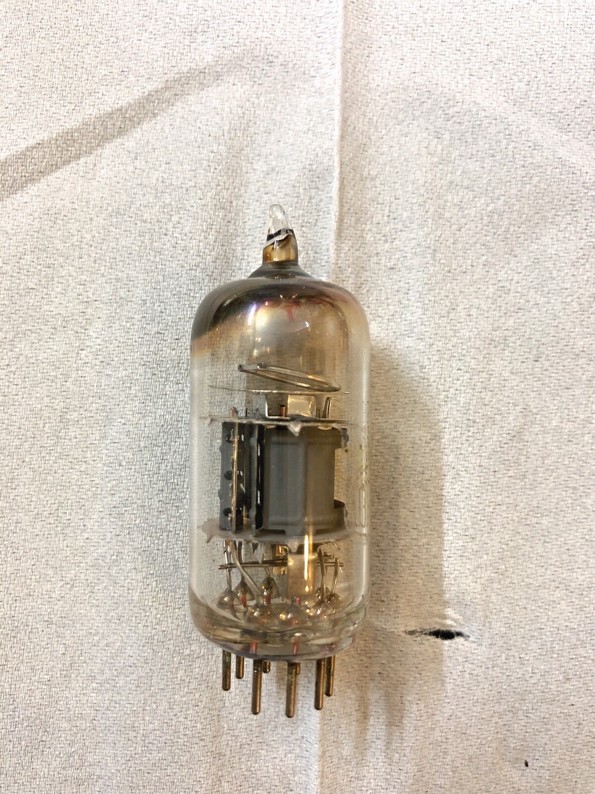 Lorenz ECF82 6U8 6GH8 Triple Mica D Getter Test Low
