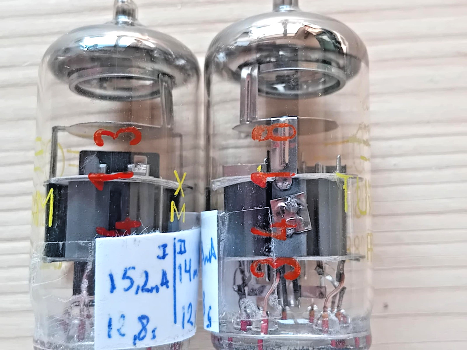 2 X PCC88 Strong Matched TUNGSRAM VHF Vacuum Tubes NEW NOS NIB