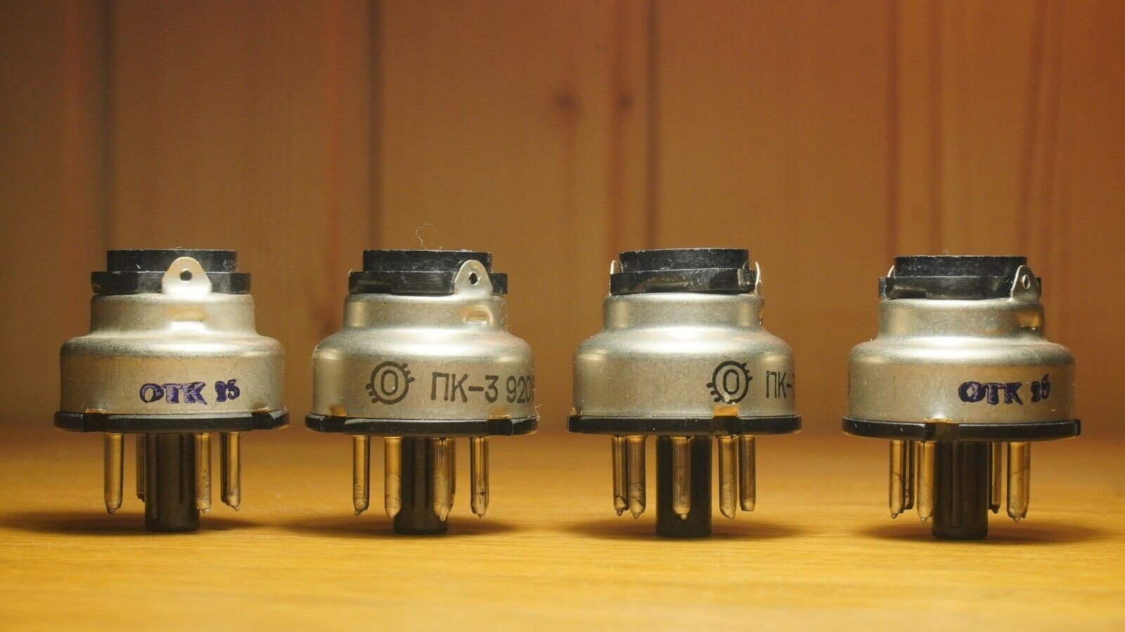 4x 6P1P-EV NOS Matched QUAD 1% Tube Set WITH CONVERTERS TO 6V6