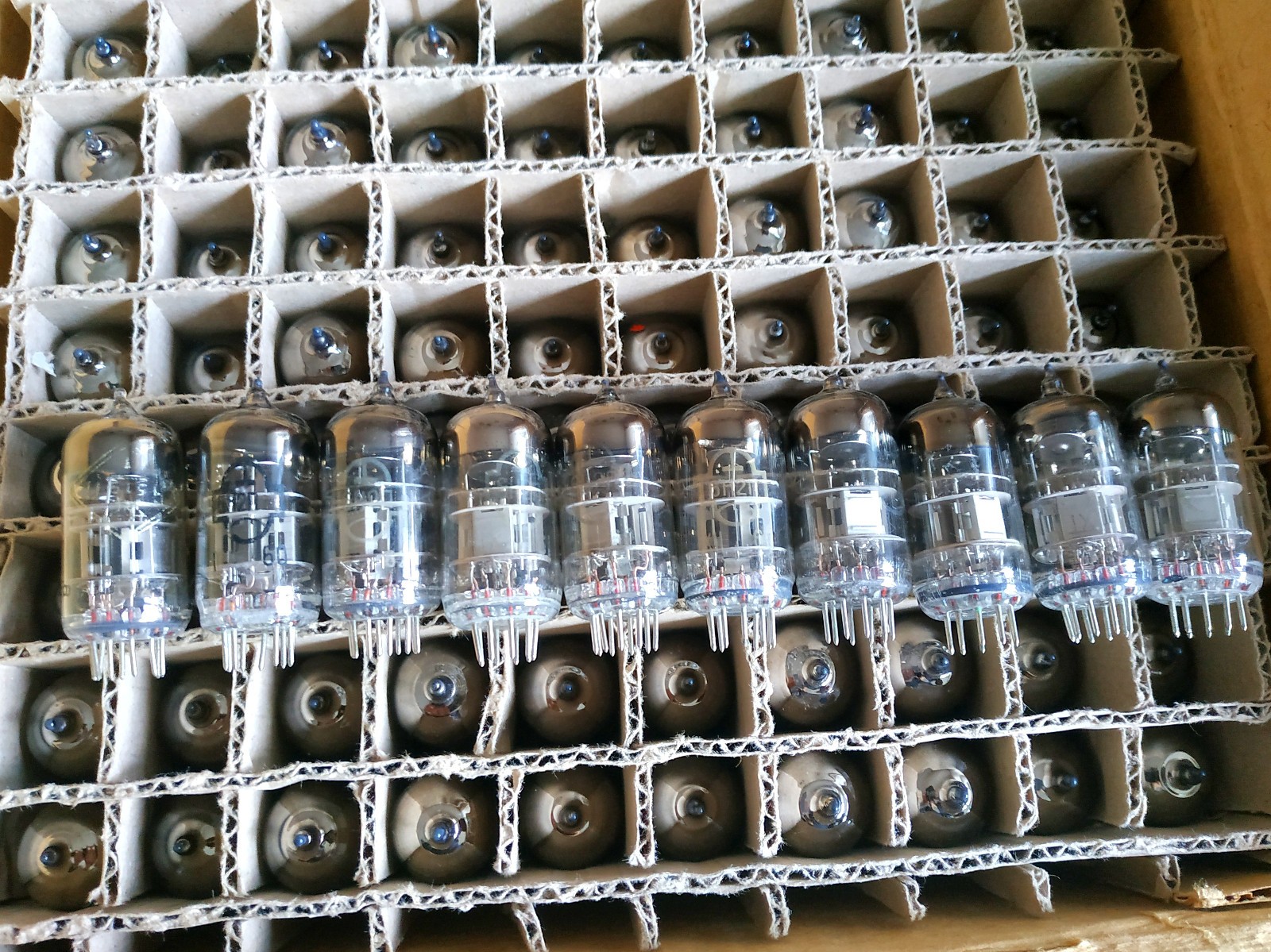 100x 6N2P ~ 12AX7, ECC83 Double Triode Tube SILVER ANODE 1960-70’s NEW & Sl.Used