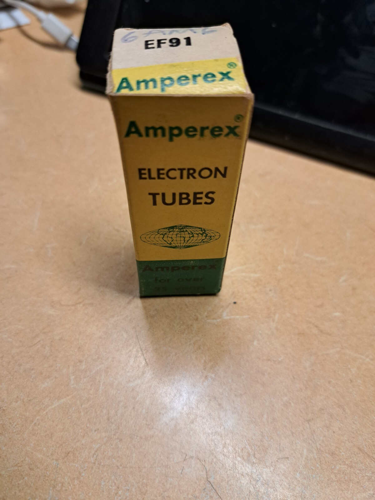 AMPEREX “BUGLE BOY” 6AM6/EF91 NOS/NIB Tube TV-7 TESTED Gt. Britain GUARANTEED.