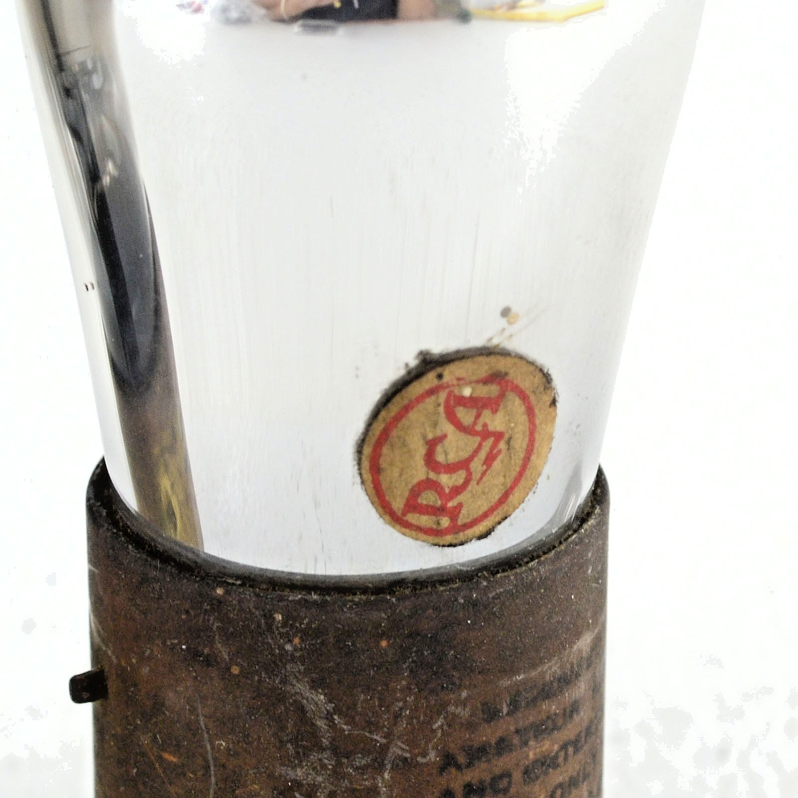 Pair RCA Radiotron UV-201A Brass Base Short Pin Vacuum Tubes TV-7 Strong 1920s