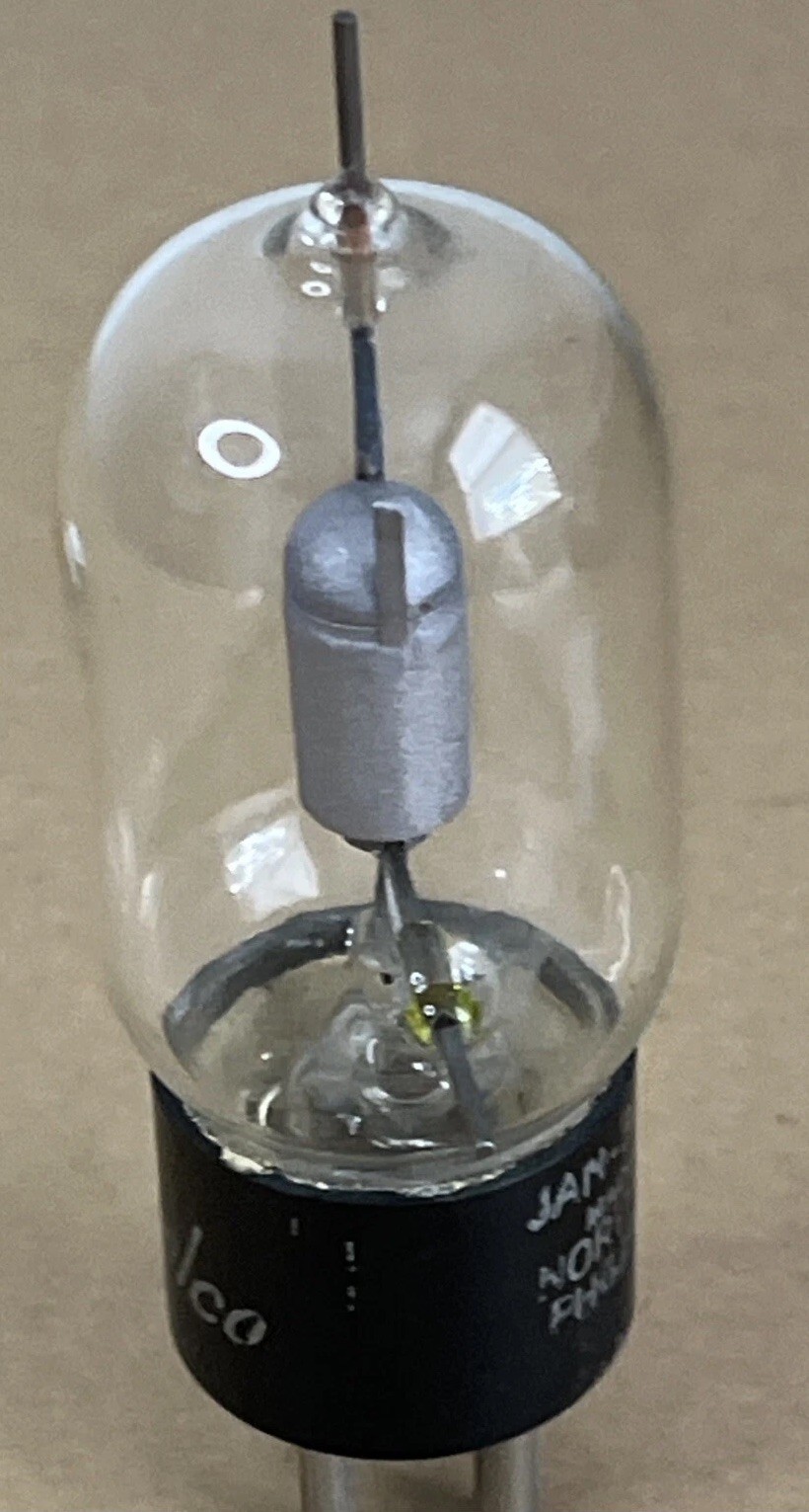 JAN 3C24 VT-204 Philips Norelco Vacuum Tube Transmitting Triode Military Radio