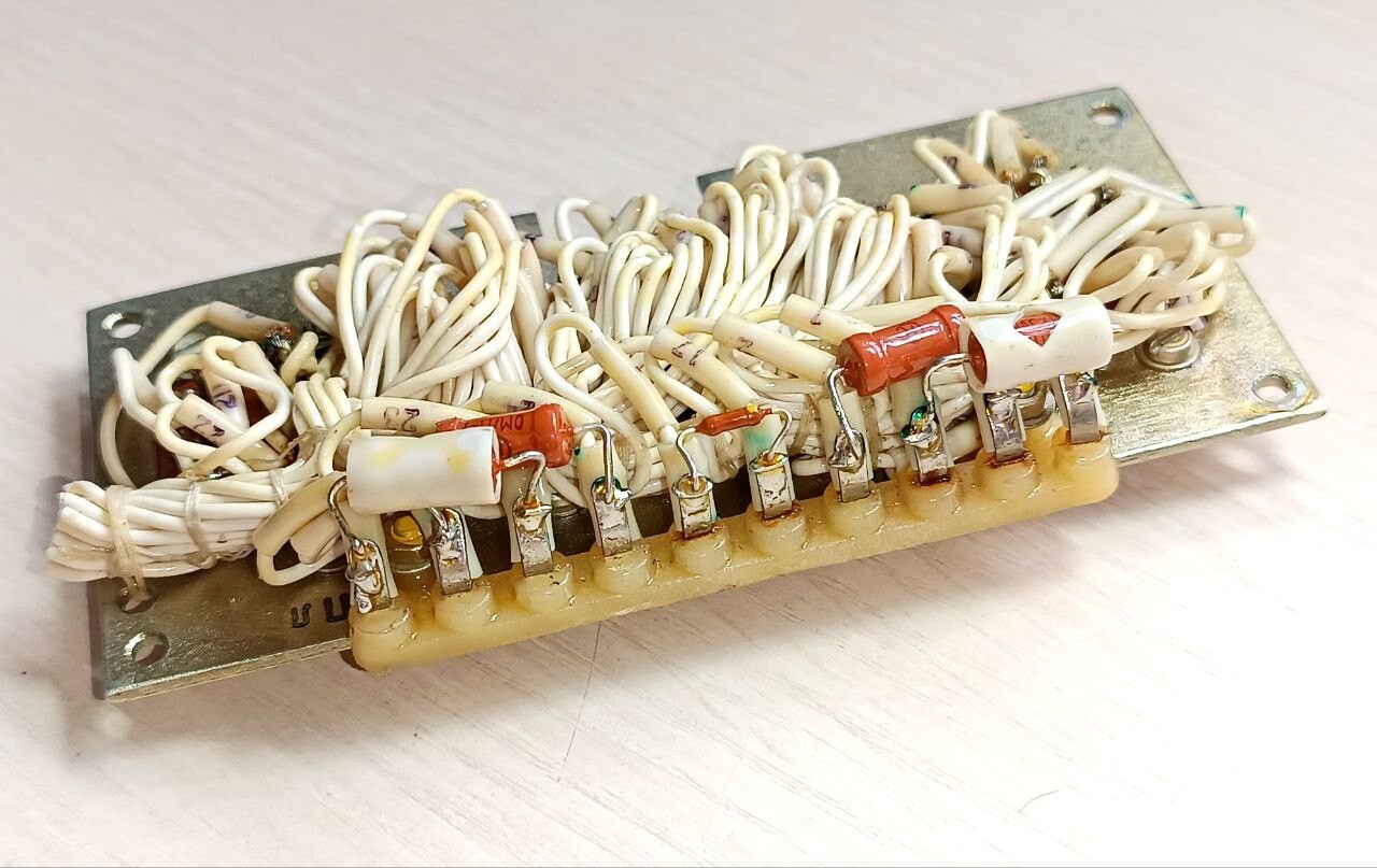 5 pcs PL31A-P Vintage Nixie Tube Socket IN-12 IN-15 IV-22 USSR used