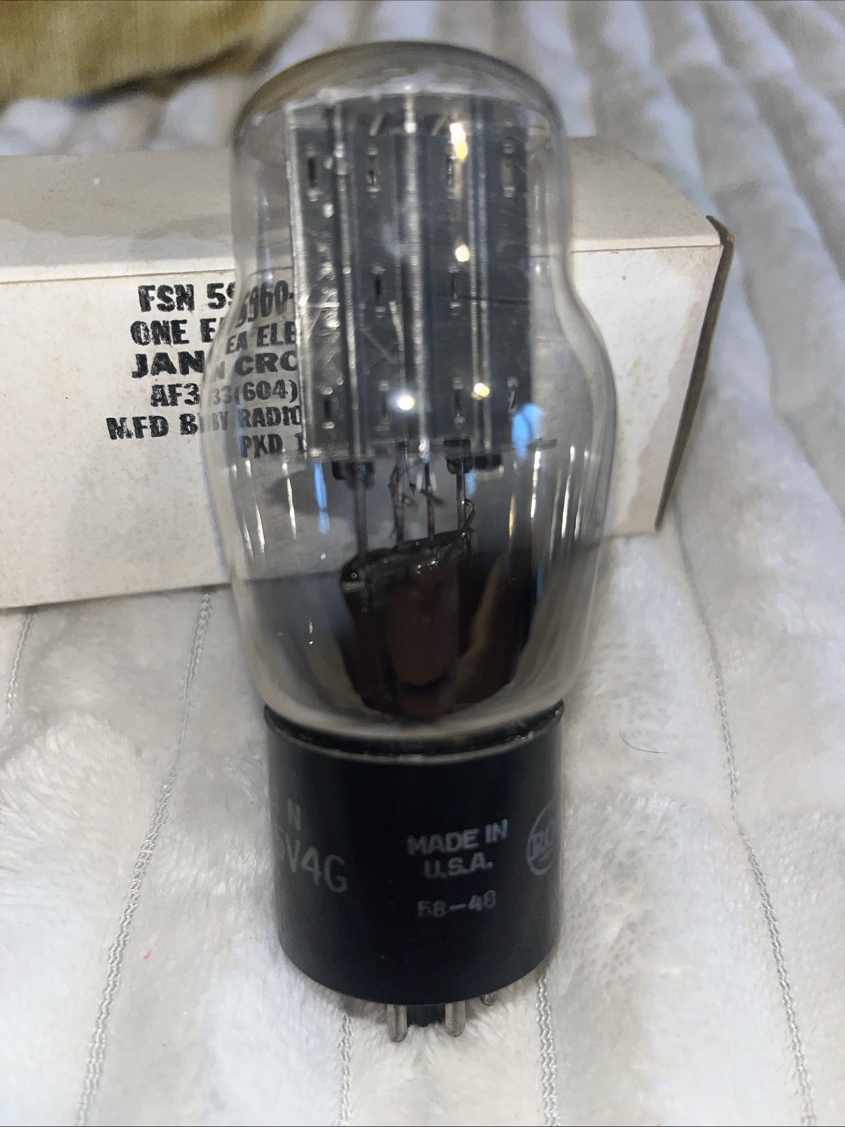 JAN CRC 5V4G RCA rectifier tube black plates Date 11-58