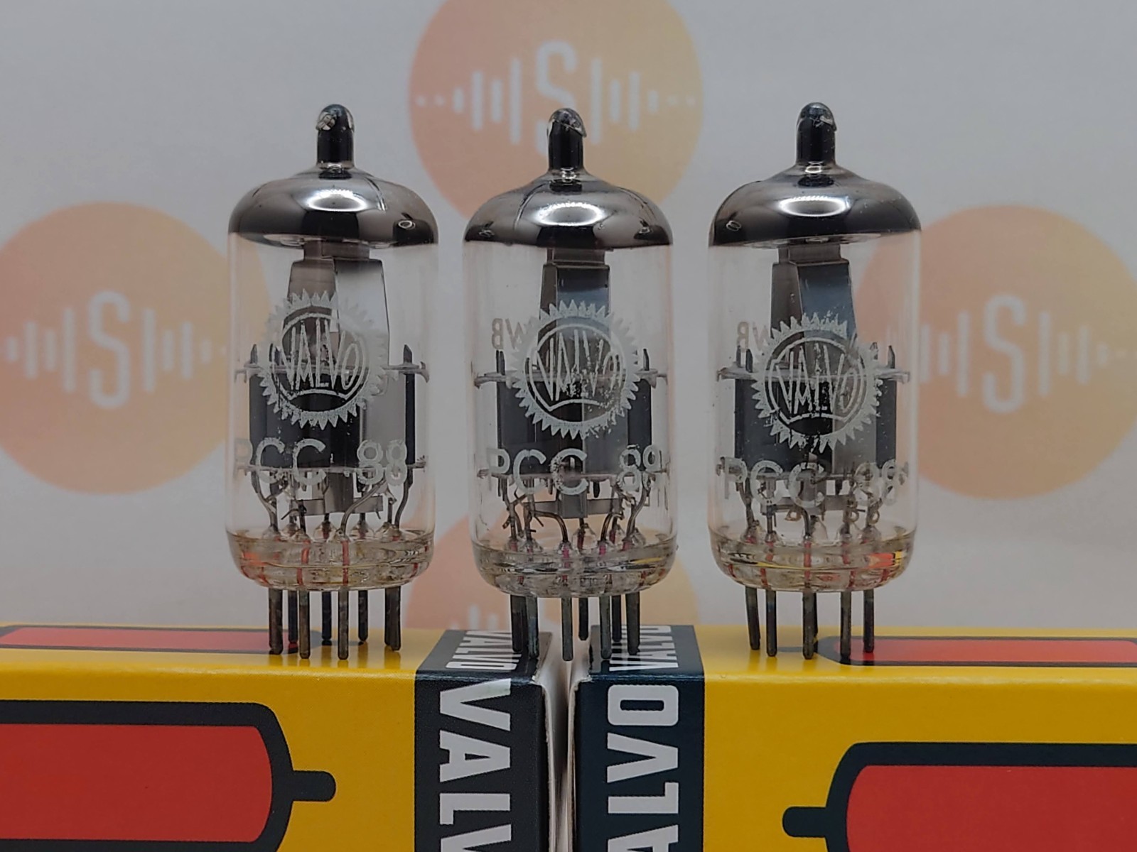 Valvo PCC88 7DJ8 Dimple Disc Getter Matched Trio – Heerlen 1971 – Same code- NOS