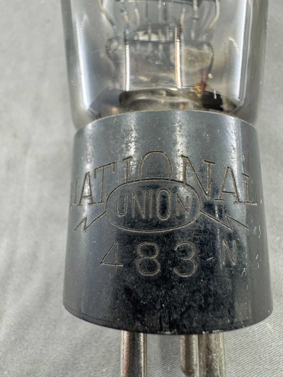 (1) Rare National Union 483 Power Triode Black Plate Engraved Base Tests Strong