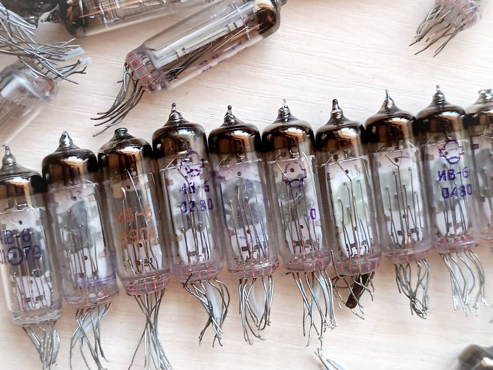 25 pcs IV-6 VFD Tube DIGIT DISPLAY NIXIE CLOCK luminescent indicator USED #2