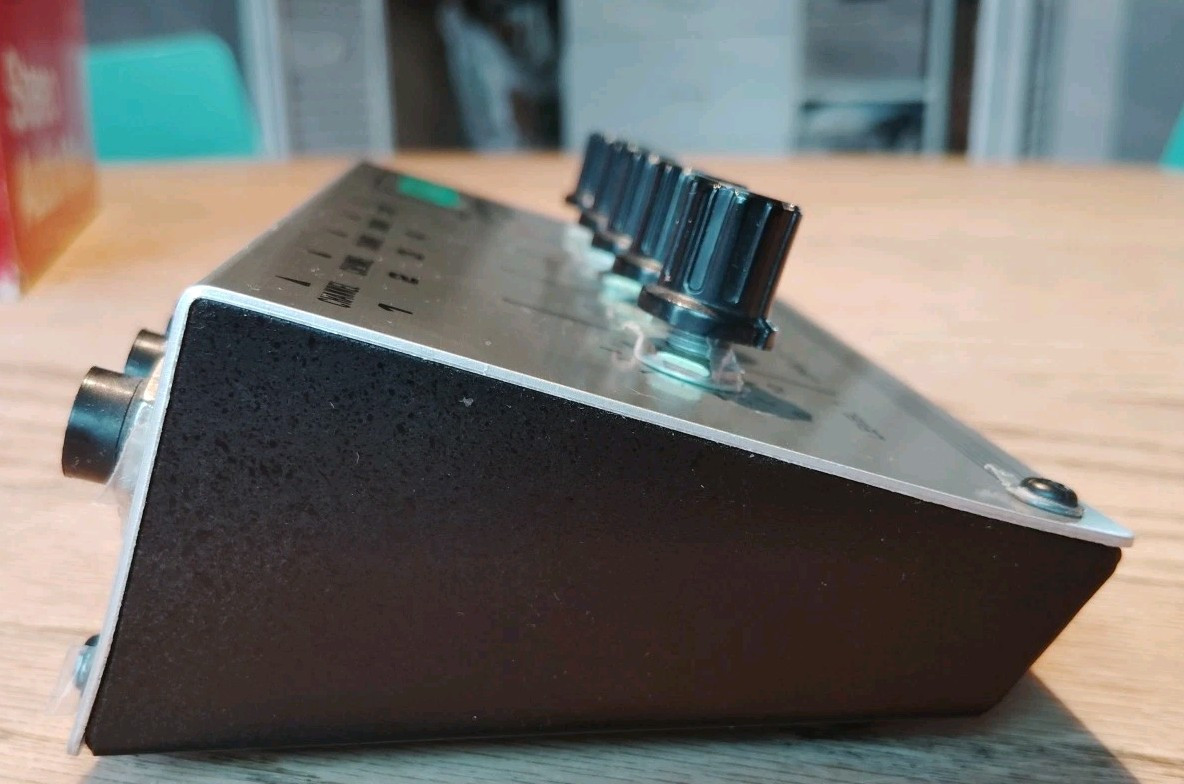 Speco 4-CHANNEL Palm Sized Micro Mixer XLR MMB-4 NOB