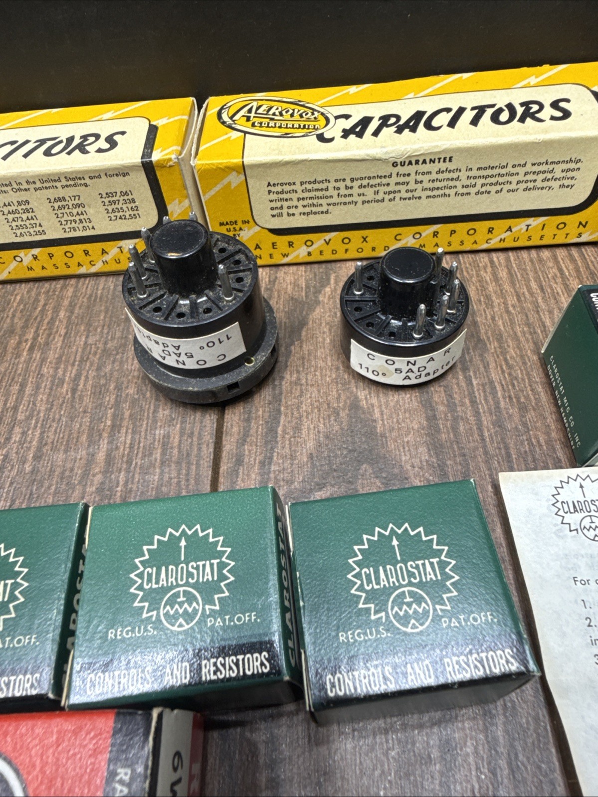 Lot Of Vintage Tube Radio Parts RCA GE HUDSON CLAROSTAT STANWYCK AEROVOX CORP GC