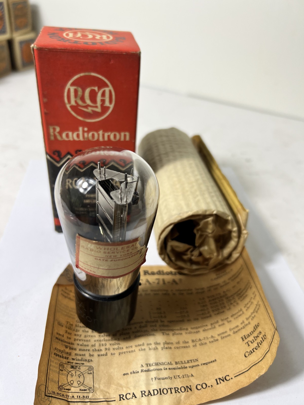 NEW OLD STOCK RCA Radiotron 71A Vacuum TUBE Tested OCTOBER 1932 NOS NIB **MINT**