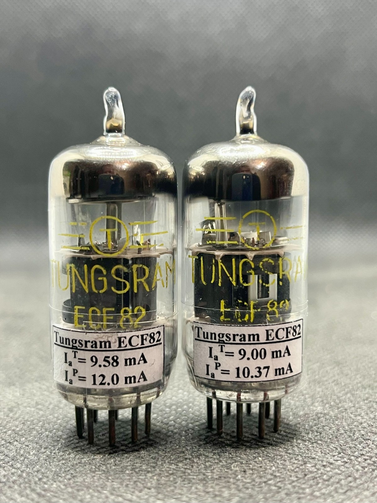 1x Tungsram ECF82 TESTED IN PHOTO! SAFETY OF EQUIPMENT! (Analog 6U8) ORIGINAL