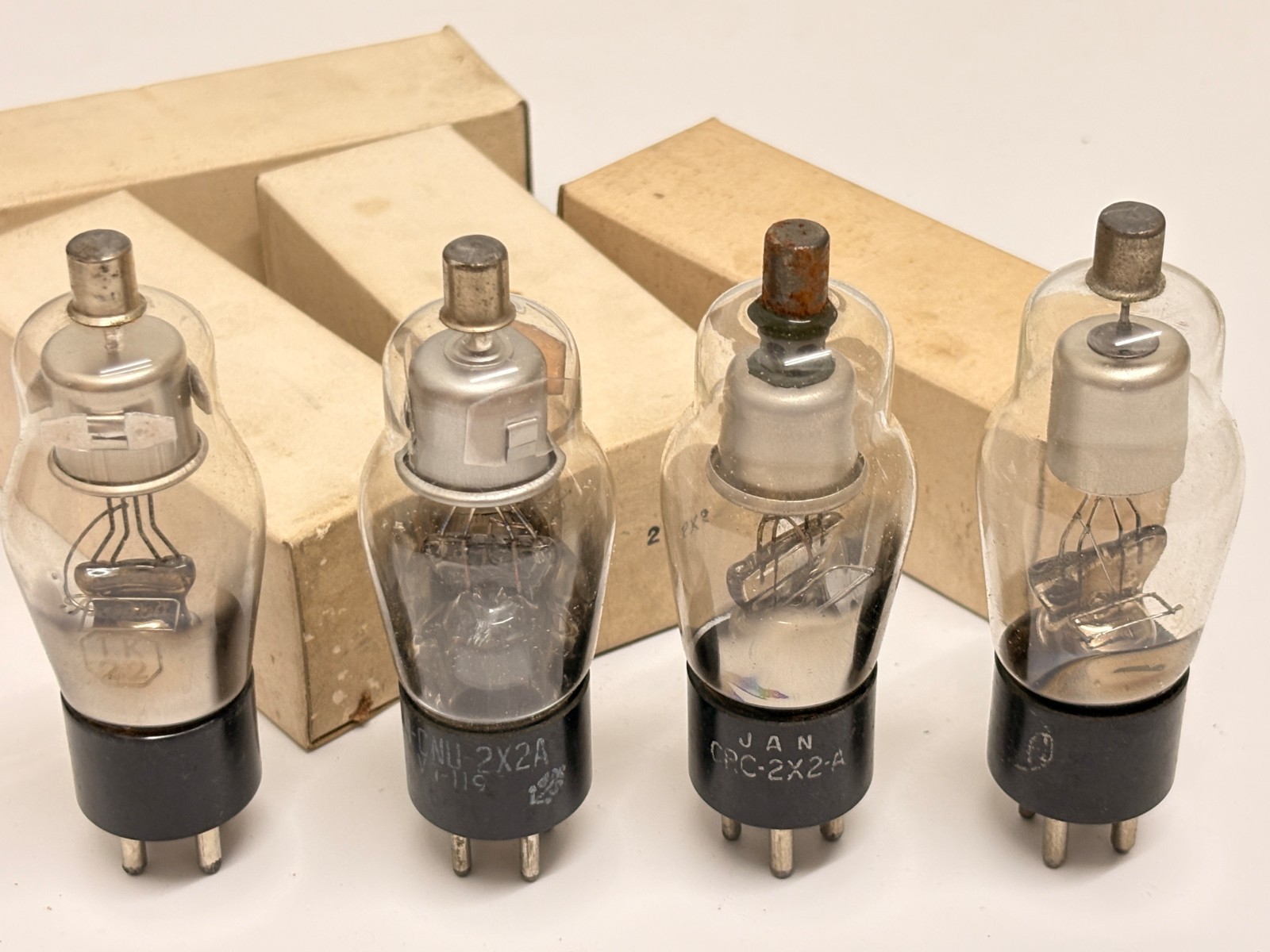 1pcs 2X2 2X2A Vacuum Tube Unmatched Random Shipment With Box
