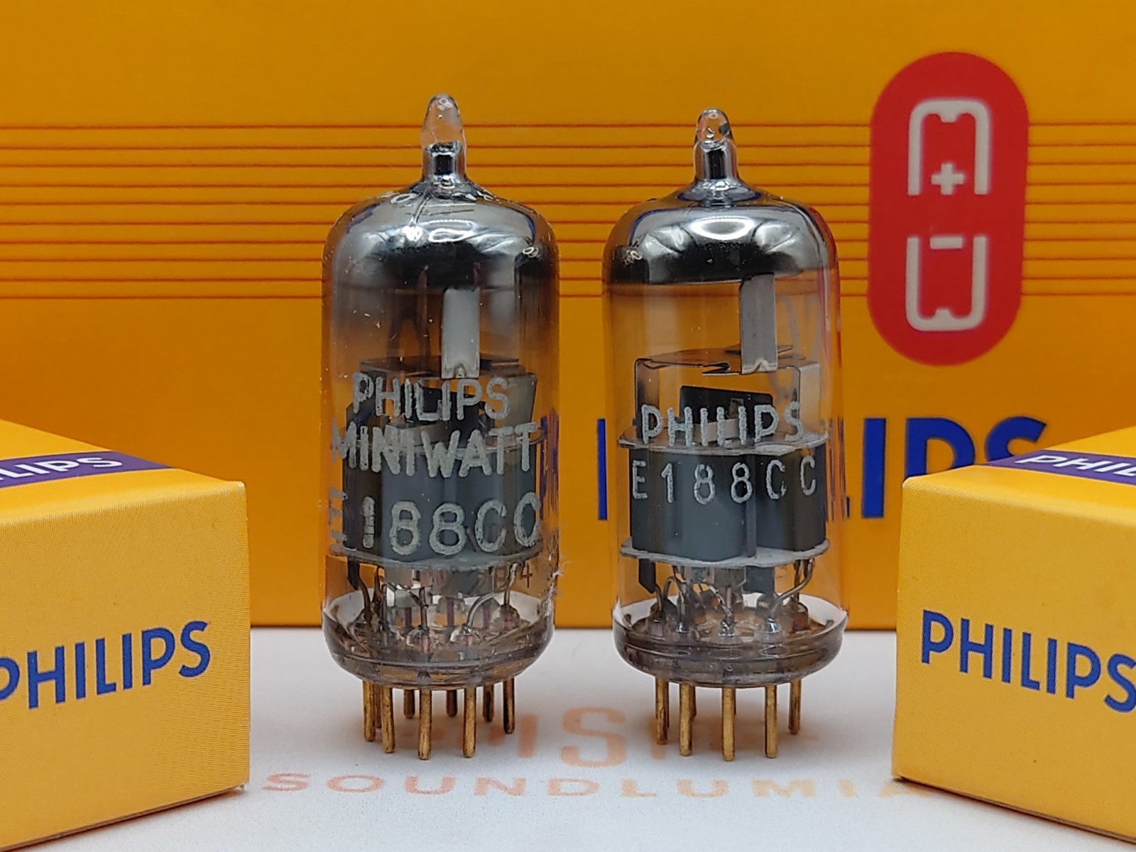 Philips Miniwatt E188CC 7308 O-getter Matched Pair – Heerlen 1961/1962 – NOS