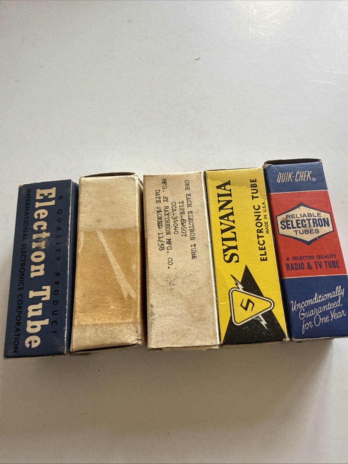 Lot Of 5:6W6GT 6DG6GT Tubes Sylvania Selectron Raytheon IEC CBS T26