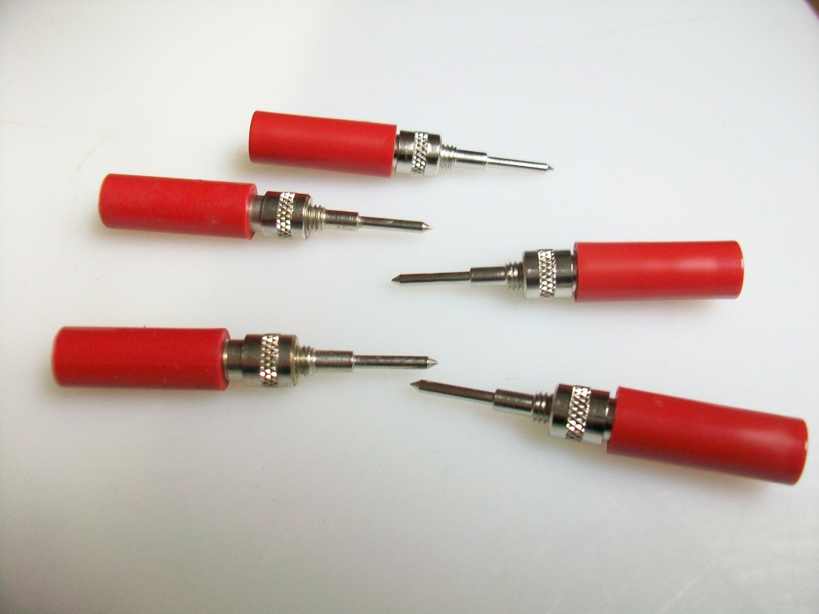 PACK OF FIVE (5) RED PIN JACK PLUGS FOR TEST LEADS MADE IN USA