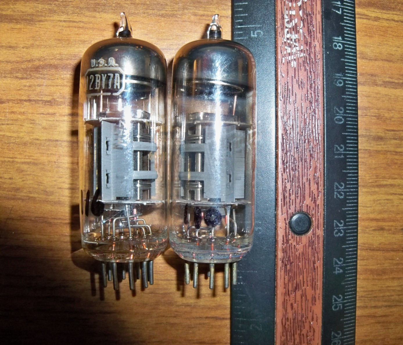 2 Strong RCA Short Gray Plate O Getter 12BY7A * 12BV7 * 12DQ7 Tubes