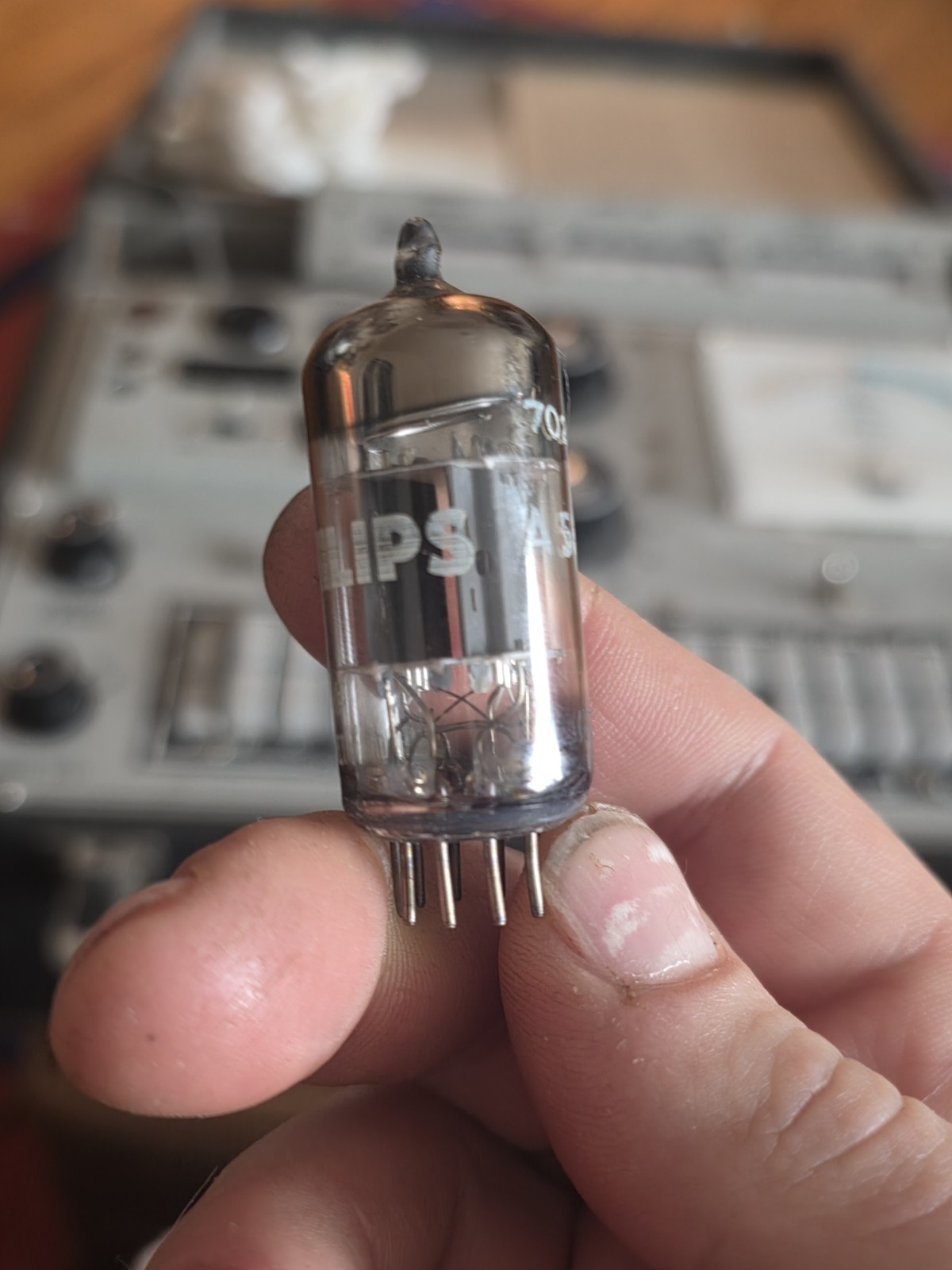 Mullard / Philips 12ax7 Ecc83 i63 tested 1960s