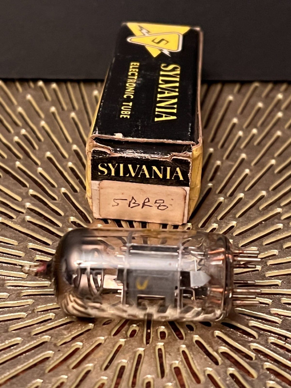 5BR8 SYLVANIA electronic vacuum tube