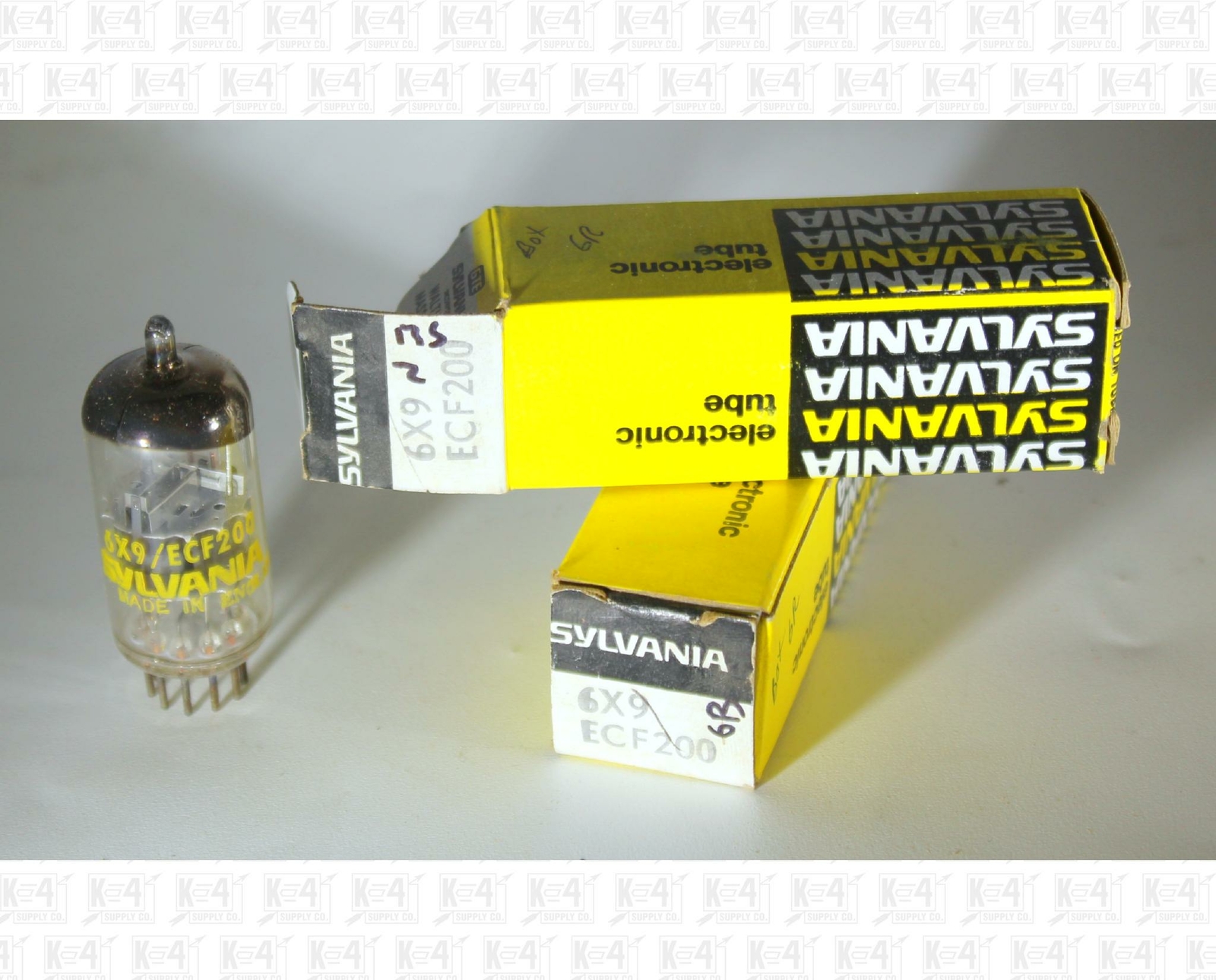 Sylvania 6X9 ECF200 Vacuum Tubes Made In Great Britain NOS Lot Of 2 +Box