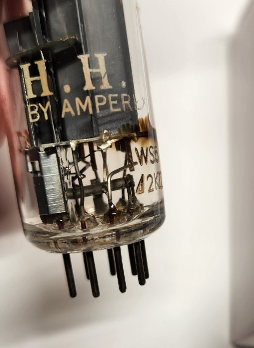 Amperex Holland 6GW8 ECL86 – Heerlen 1962 – Frame Grid – 130% Ia – uTracer
