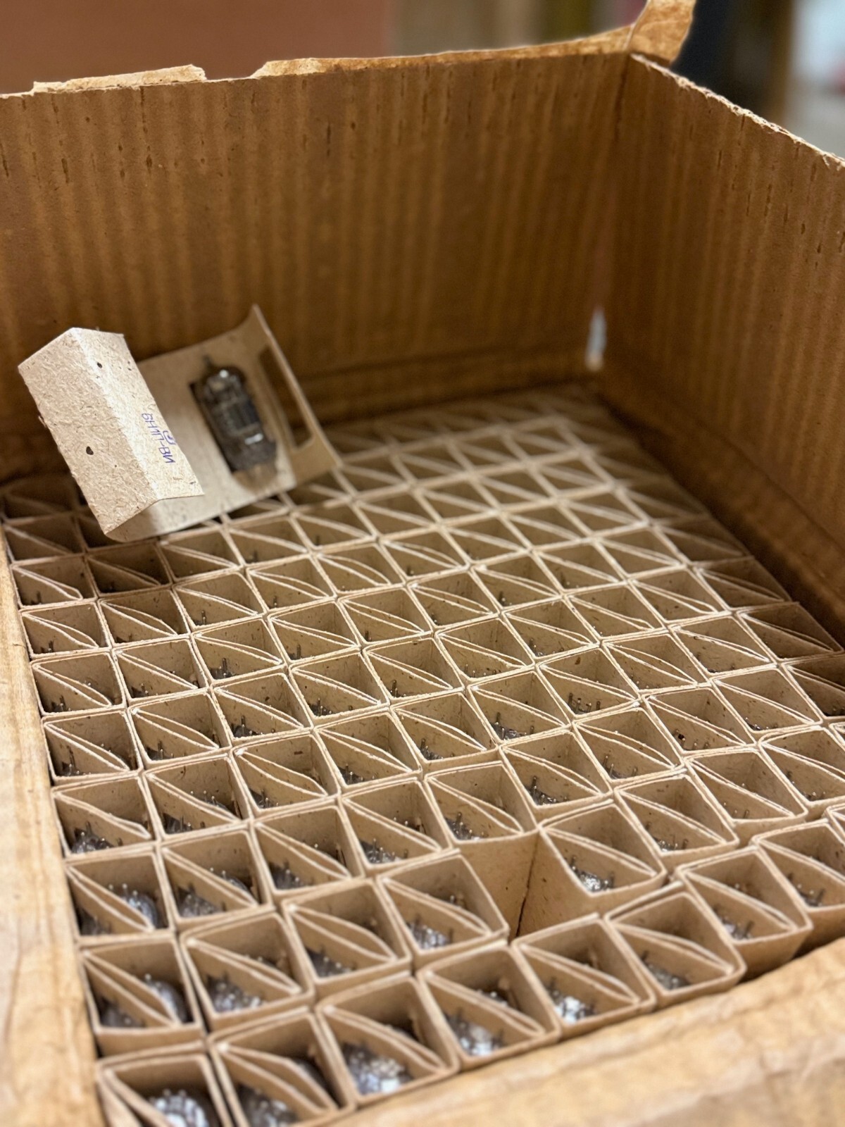 6N1P-EV Tube, LOT of 1000 PCS- NEW- Shipped from US