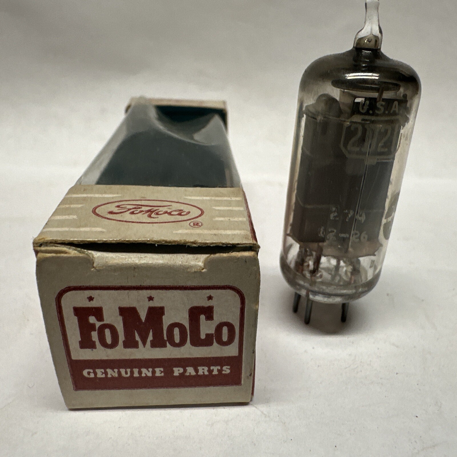 Vintage BURROUGHS Ford Motor Co. FoMoCo 2D21 Tube. Tube Radio, TV, In Box