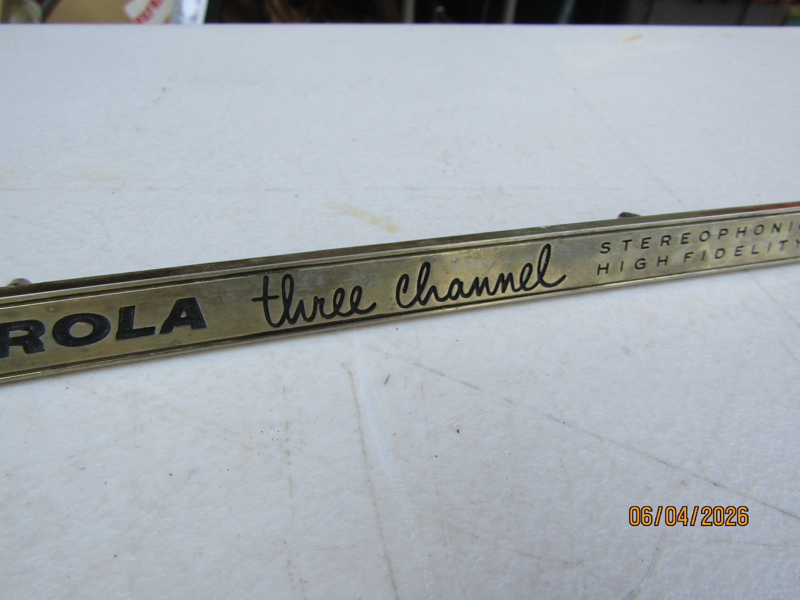 Vintage Motorola Three Channel Stereophonic High Fidelity Handle 8.25″ 13645560