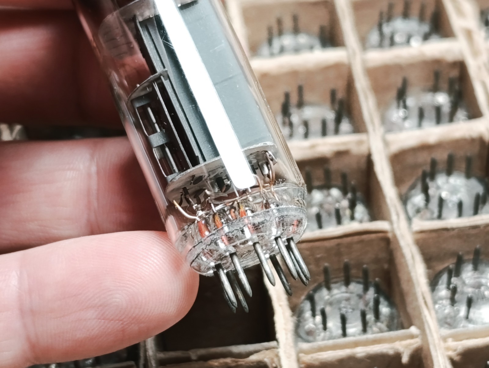 10 Pcs. LOT 6F5P (6VG8, ECL85) NEW TRIODE PENTODE VACUUM TUBE NOS