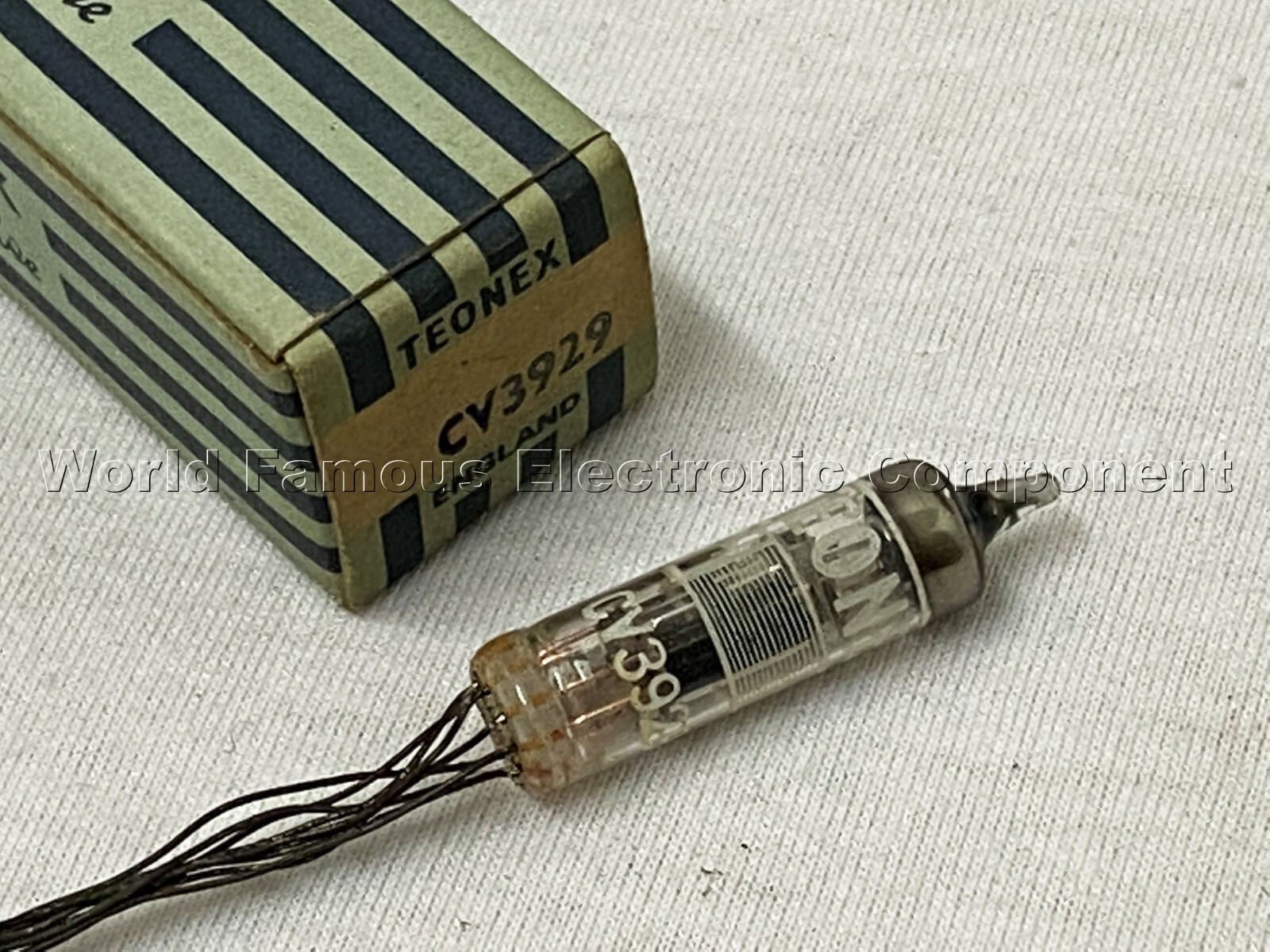 1pcs – TEONEX CV3929 / 5840 VACUUM TUBE NOS NIB