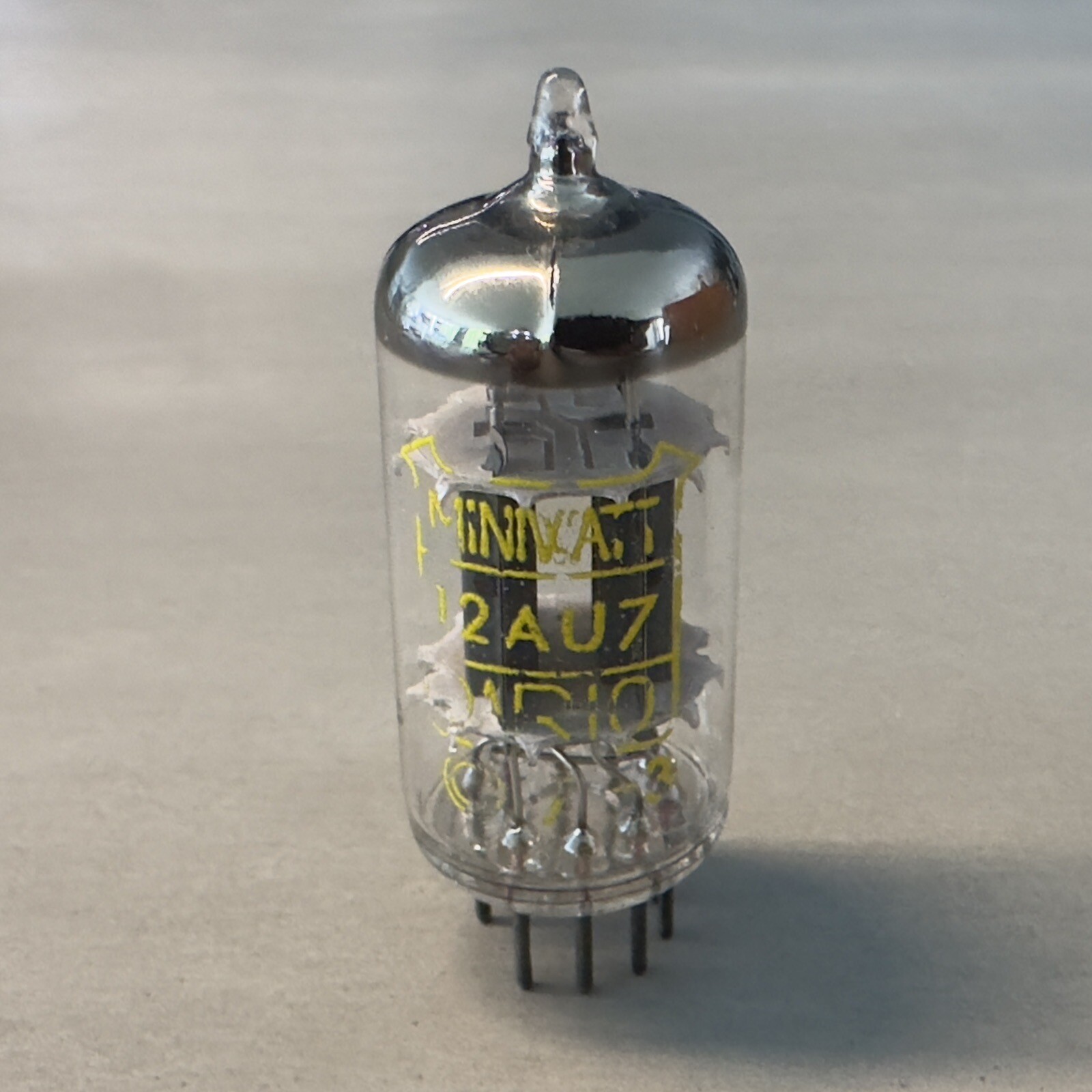 1 X 12AU7 ECC82 MINIWATT-DARIO TUBE. NOS