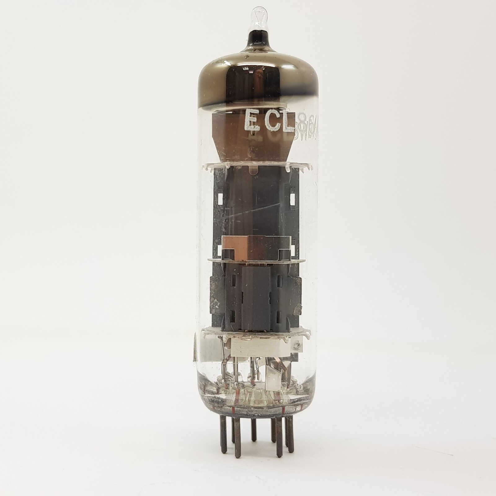 1 X ECL86/6GW8 EUROPEAN PRODUCTION TUBE. US. CB41