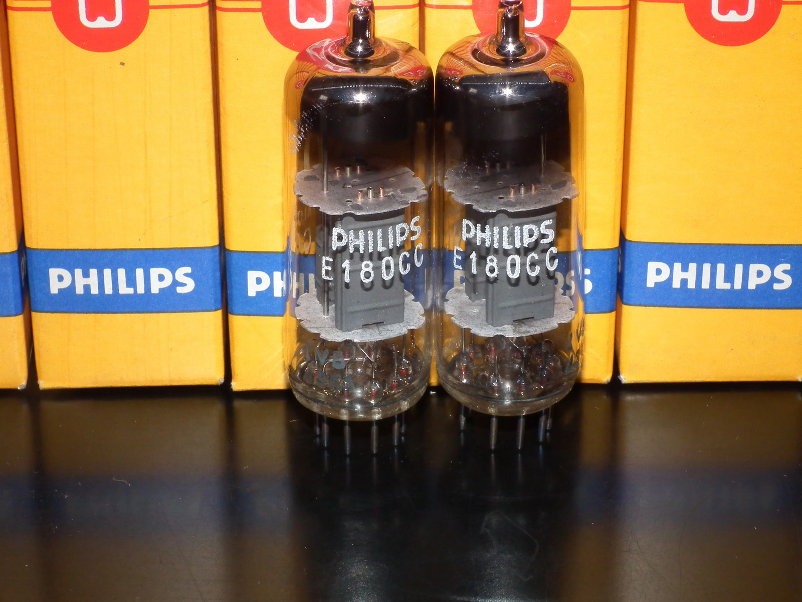 Philips E180CC 7062 Platinum Matched pair NOS NIB Holland Heerlen 1963