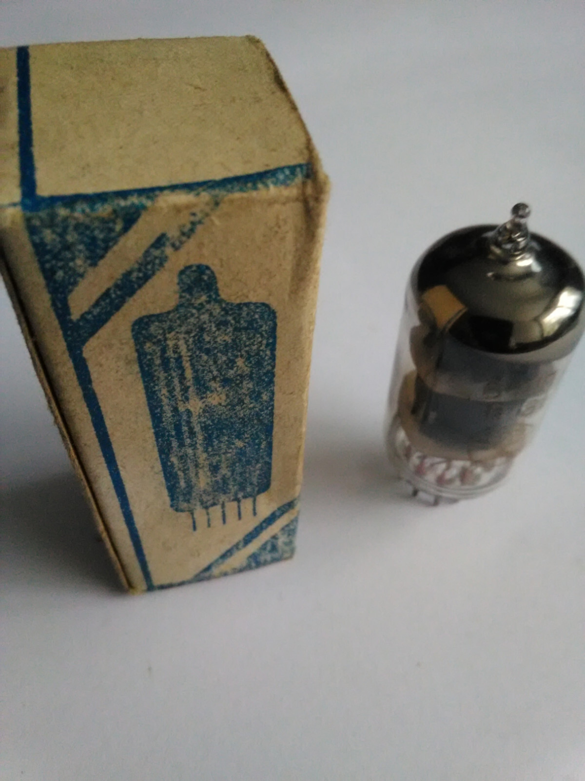 10 pcs 6F1P (6Ф1П) Soviet Tubes /(ECF80 ,6BL8, 6AX8) Triod-pentode tubes HiFi