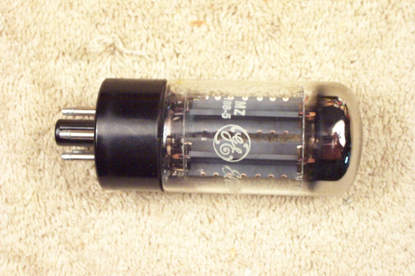 One, GE- Mullard 5AR4 GZ34, f32, 7-notch, Gt Britain, 5AR4 GZ34