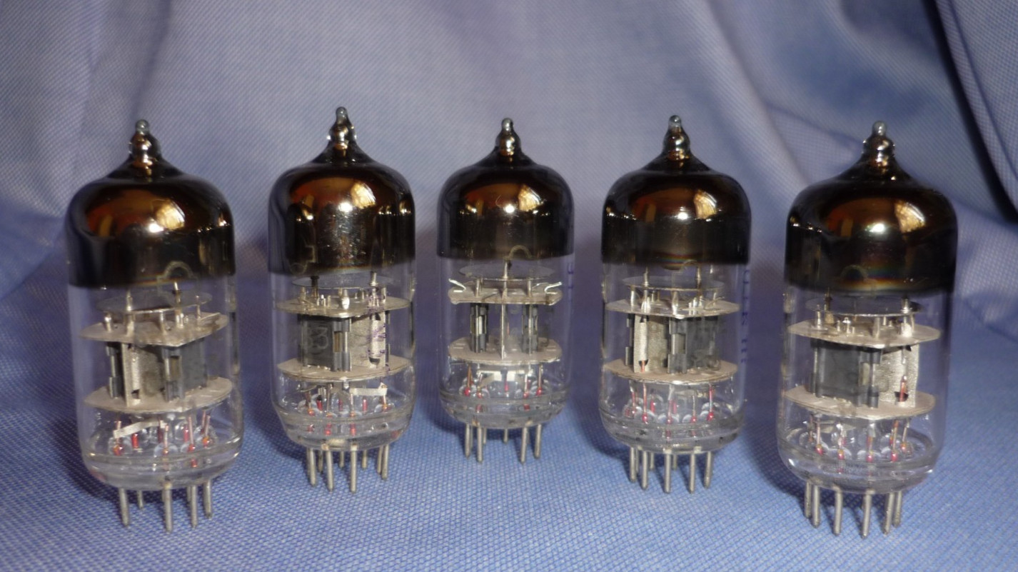 5pcs. 6N3P-E / 6Н3П-Е ~ 6CC42, 2C51, 5670 Double triode NEW. SAME DATE IV-1983