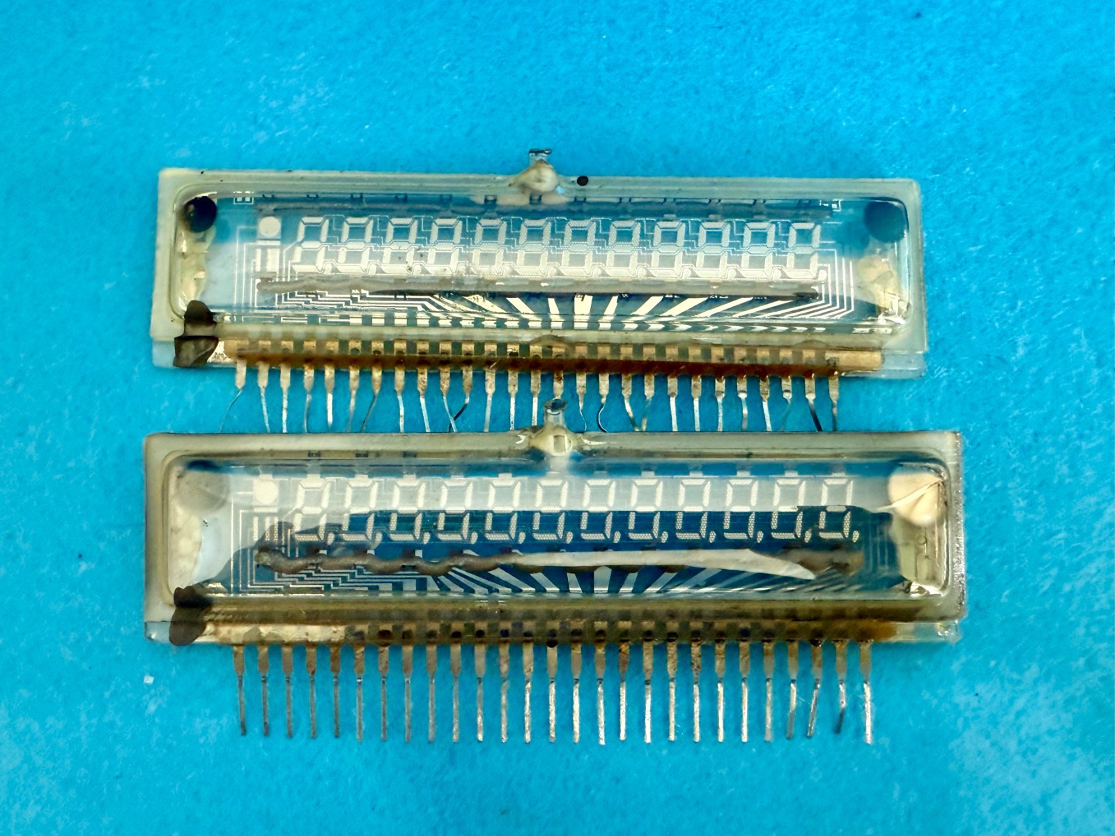 Lot 2 pcs IVL1-8/13 ИВЛ1-8/13 Nixie Indicator Tube New Same date