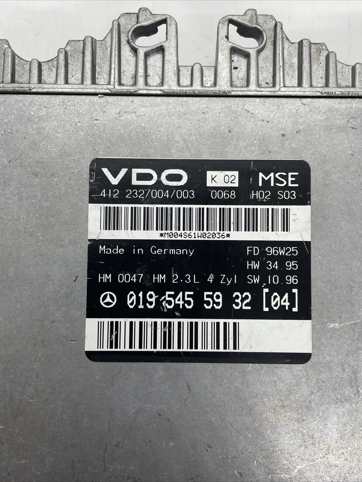 Mercedes W210 E230 W202 C230 Engine Control Unit ECU 0195455932 VDO MSE HM MSG