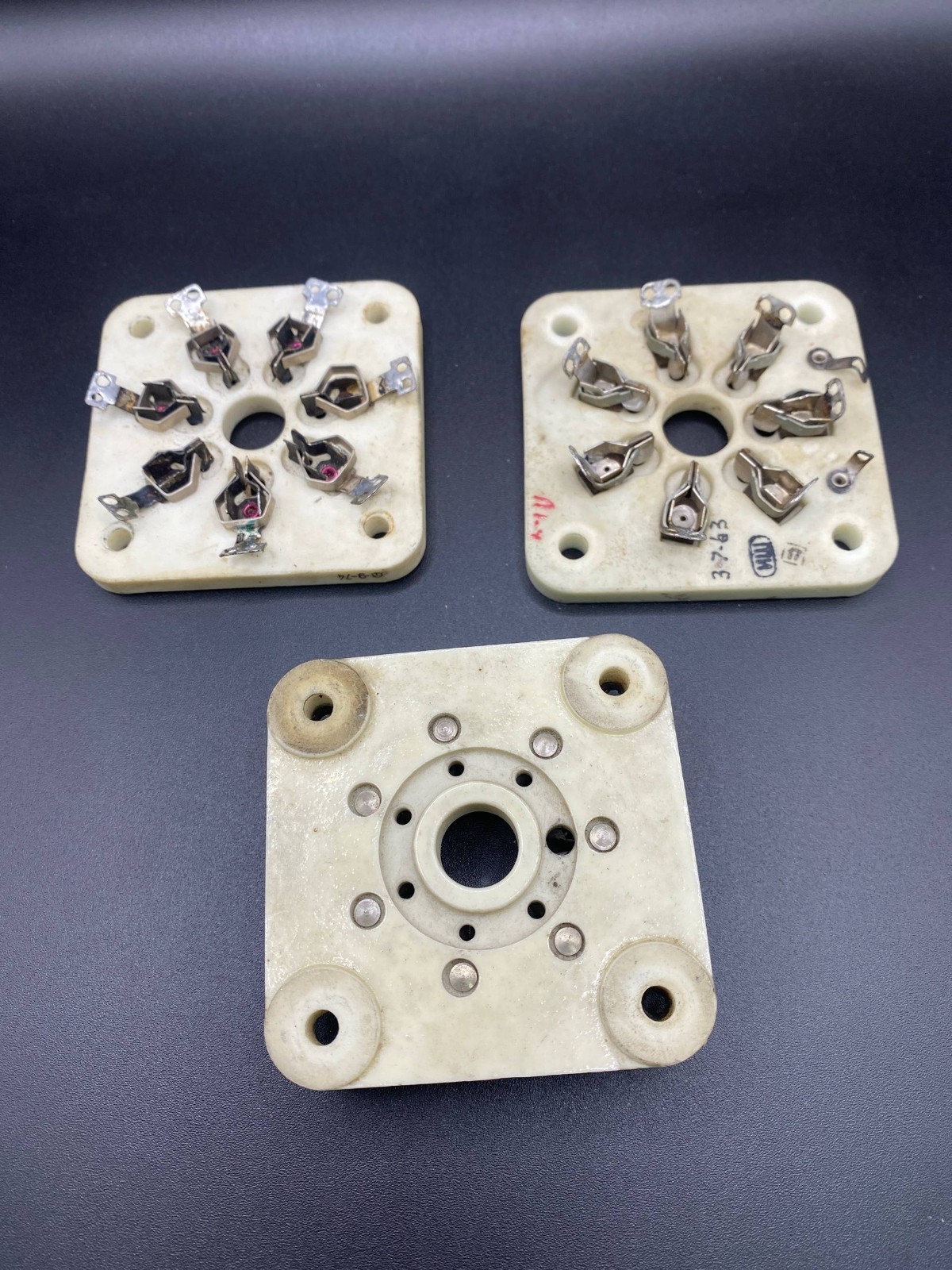 3Pcs SOCKETS FOR 6S33S / GU-32 / GI-30/ GU-29 / 6S41S / GMI-6 NOS