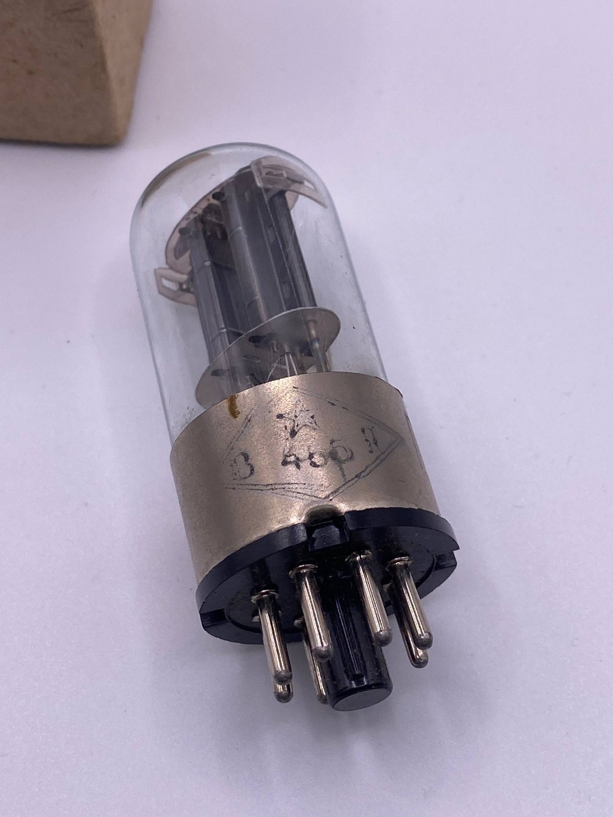 NEW TUBE 6N8S (6Н8С) = 6SN7 = ECC32 = 1578 Metal Base