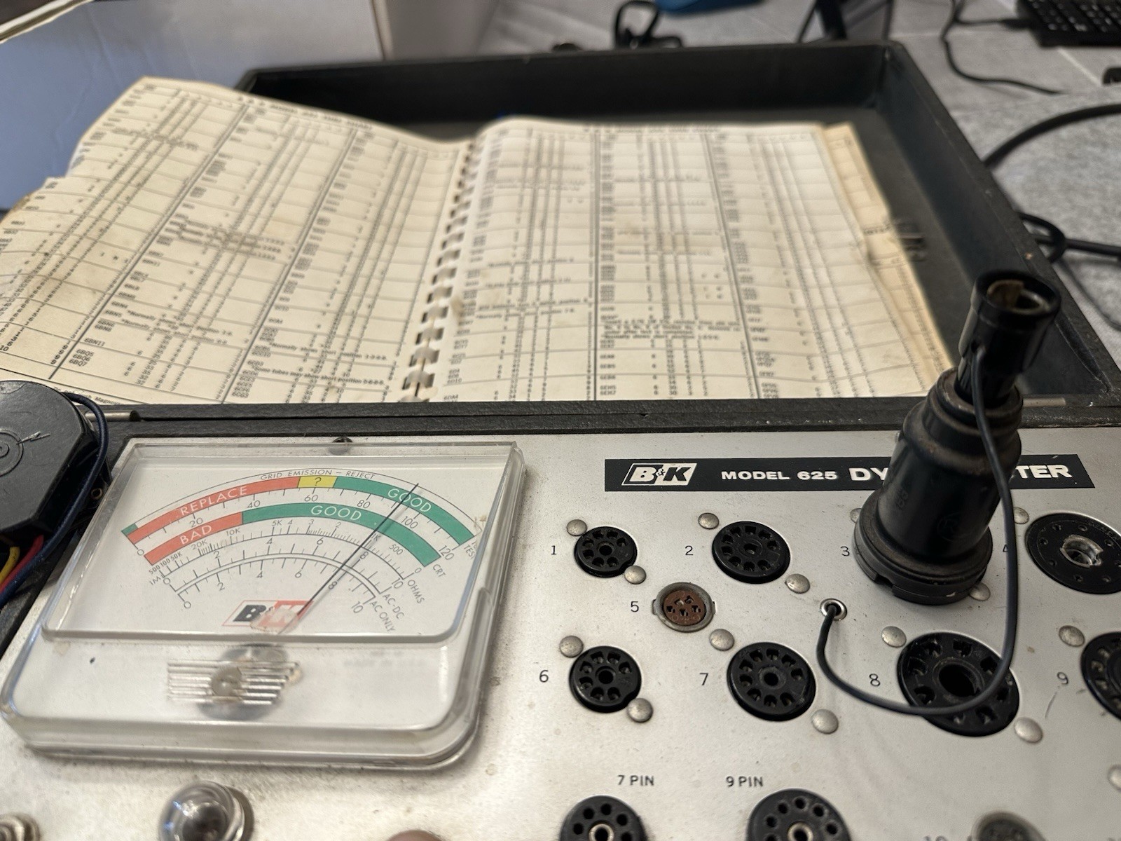 2 RCA Electron Tubes 6F5 Radiotron