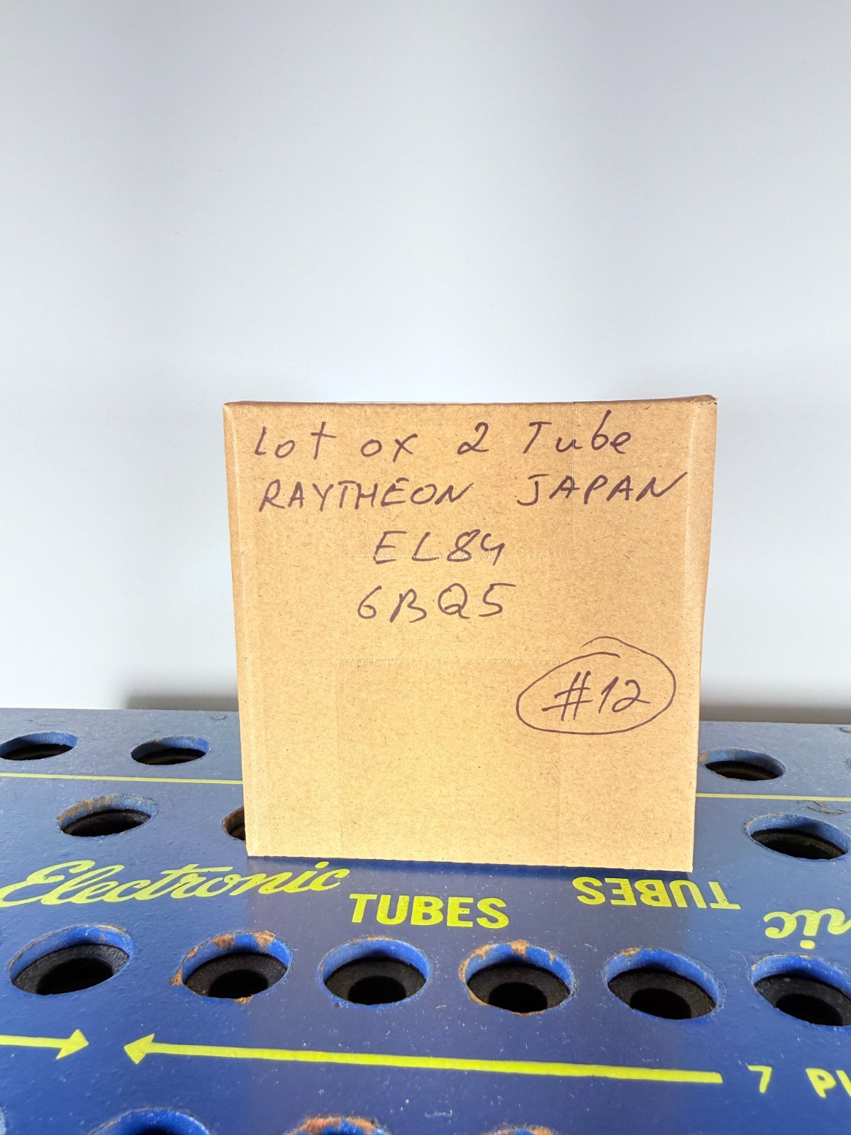 Lot of 2 Tube ( Pair ) Raytheon Vintage EL84 6BQ5 Japan Tested Good Tube