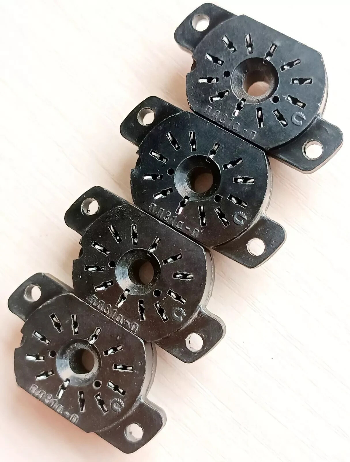 PL31A-P ПЛ31A-П soviet Vintage Tube Socket IN12A IN12B IN15A IN15B