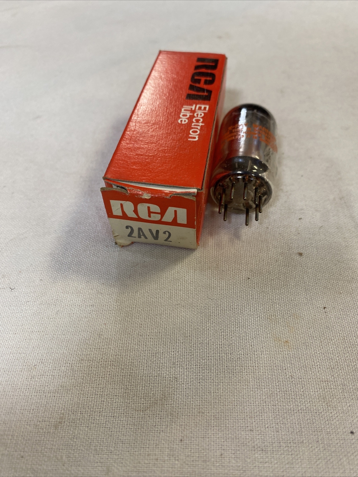 NOS Vintage RCA 2AV2 Electronic Radio Amplifier Vacuum Tube