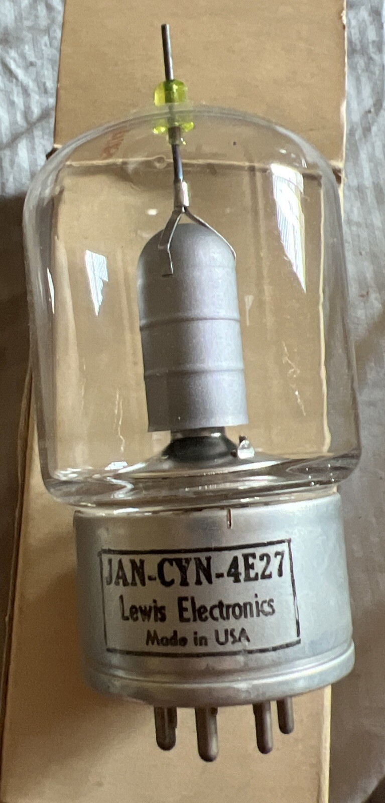 4E27 JAN-CYN-4E27 Lewis And Kaufman Electron Tube Valve