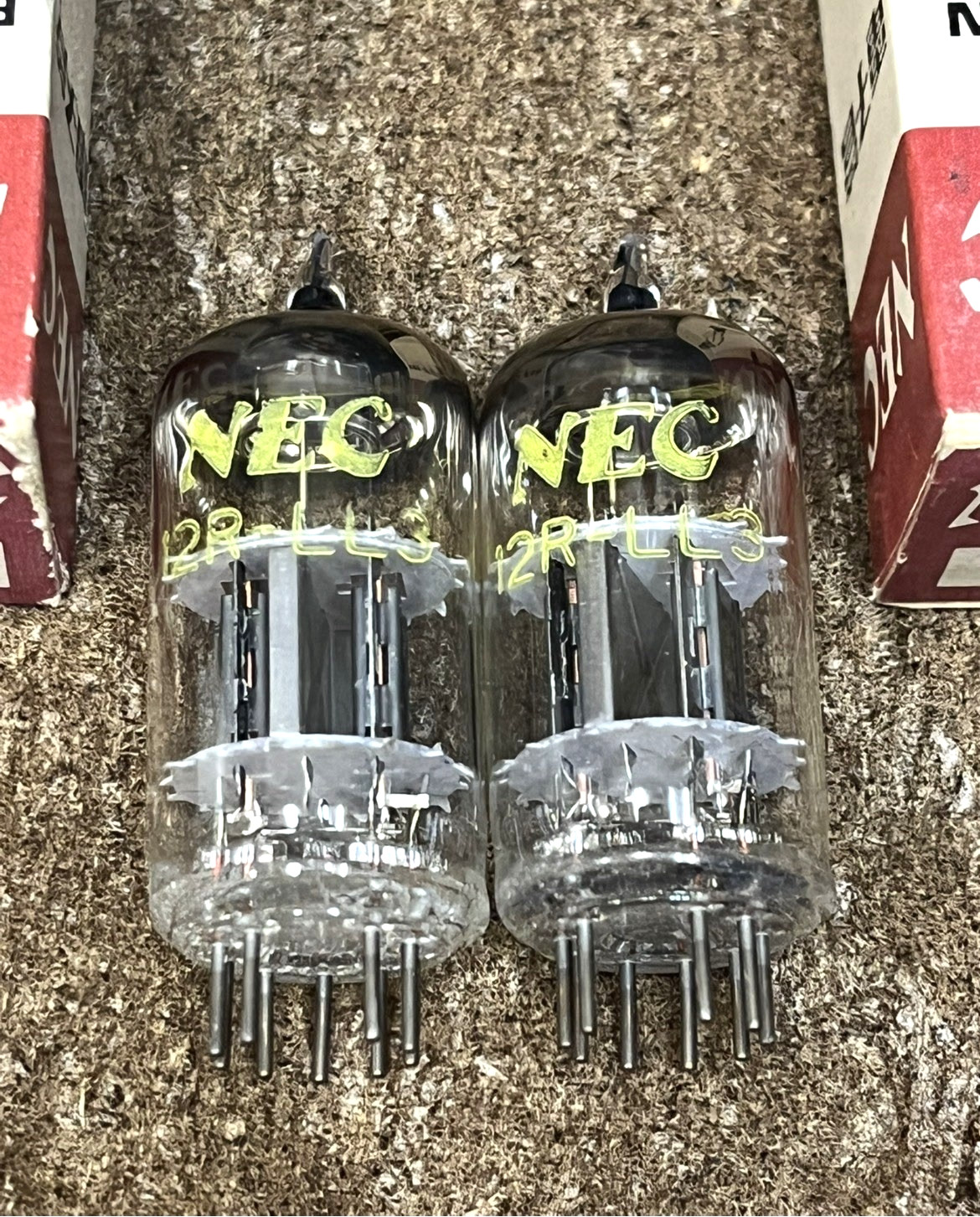 V- RARE NOS NIB PERFECT MATCH PAIR 12RLL3 12AT7 12AV7 ECC81 TUBES TRIPLE PLATES
